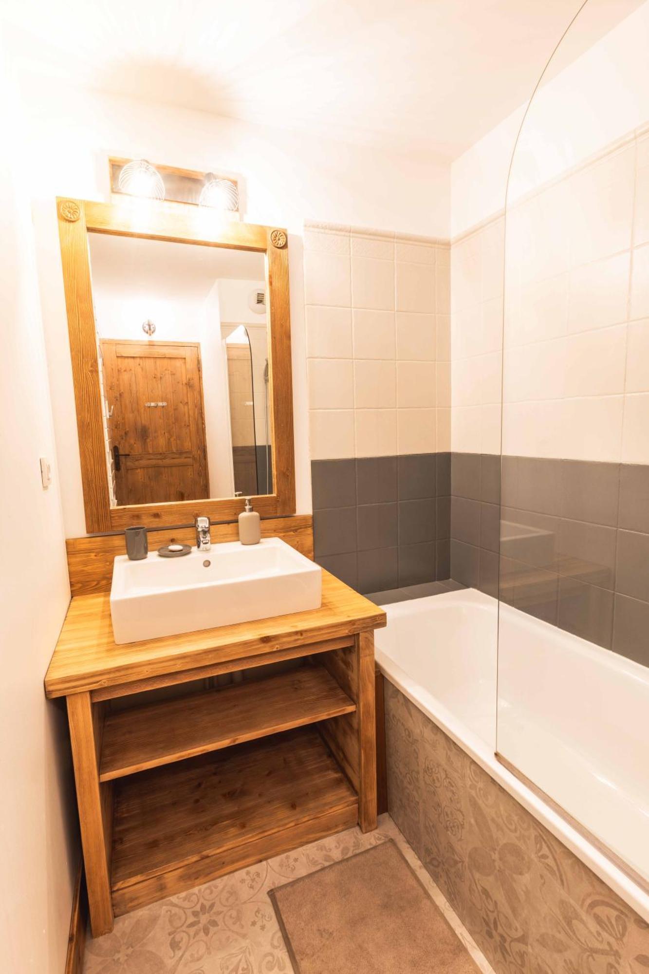 Apartament Le Rioumajou 2 - Grand T4 - Piscine - Centre St Lary Saint-Lary-Soulan Zewnętrze zdjęcie